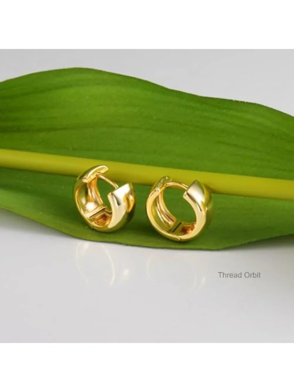 14k Gold Plated Chunky Huggie Hoop Earrings Hypoallergenic for Women Daily Wear